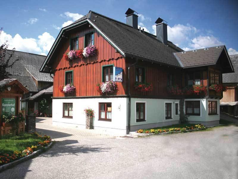 Kanzlerhof Bad Mitterndorf Esterno foto